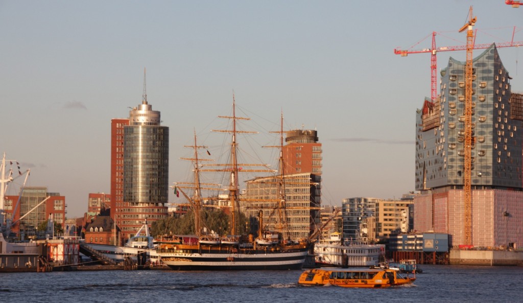 Hamburg Hafen Elbphilharmonie
